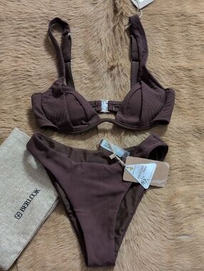 Berlook Ribbed Brown Underwire Bikini Set